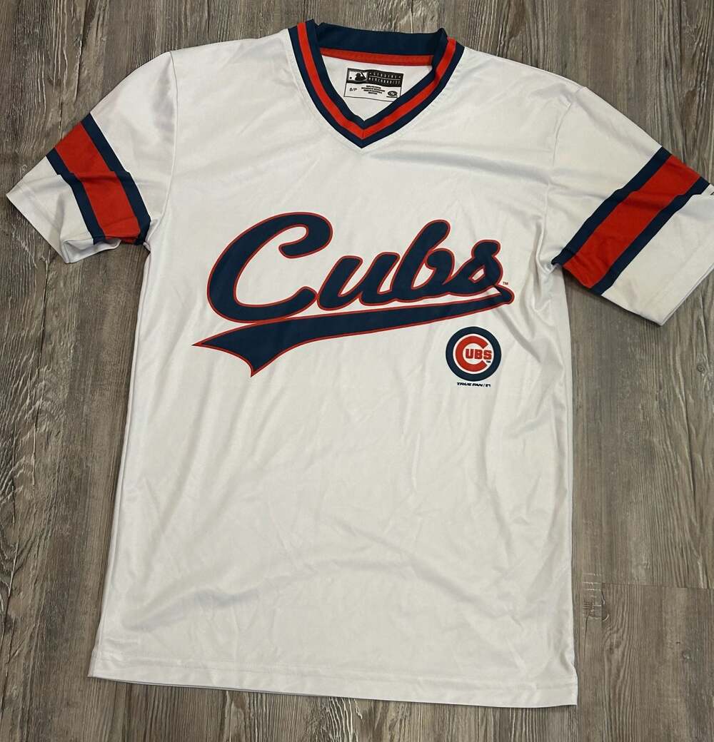 Chicago Cubs MLB Genuine Merchandise True Fan V-Neck Short Sleeve Jersey Shirt